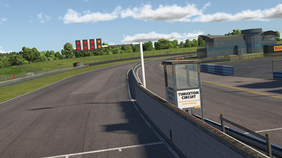 Thruxton Circuit